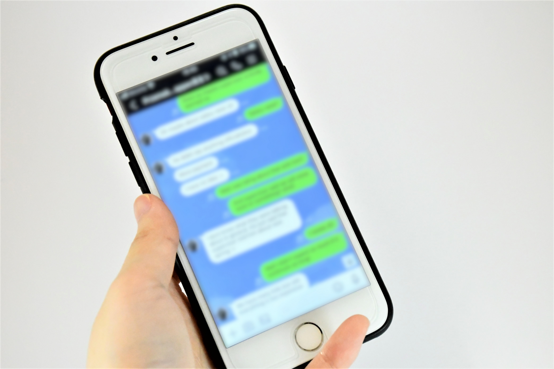 LINEで浮気がバレる？証拠として有効なパターンと探偵に依頼するメリット｜北海道浮気調査相談窓口